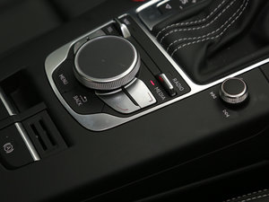 20162.0TFSI Limousine п؅^