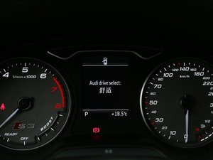 2016款2.0TFSI Limousine 中控区