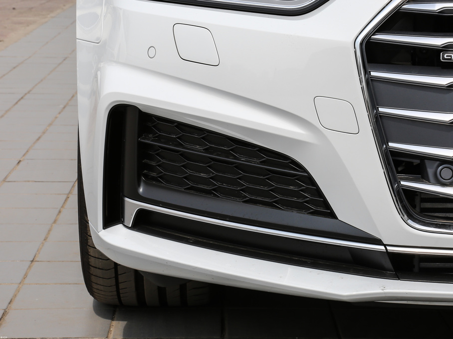 2017WA5 Coupe Coupe 45 TFSI quattro \