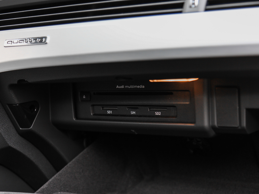 2017WA5 Coupe Coupe 45 TFSI quattro \