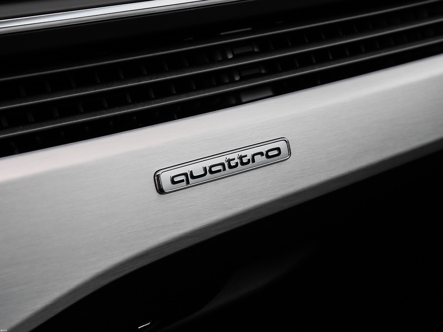 2017WA5 Coupe Coupe 45 TFSI quattro \