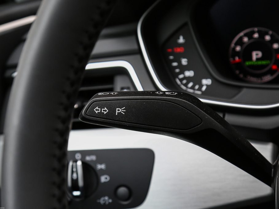 2017WA5 Coupe Coupe 45 TFSI quattro \