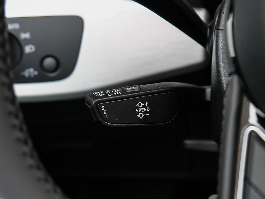 2017WA5 Coupe Coupe 45 TFSI quattro \