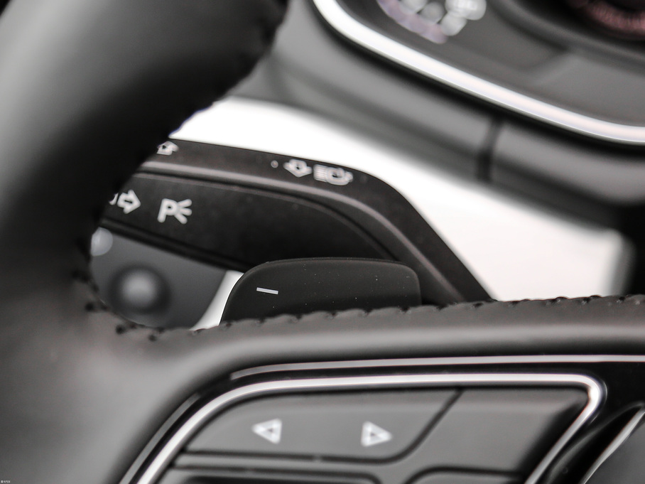 2017WA5 Coupe Coupe 45 TFSI quattro \