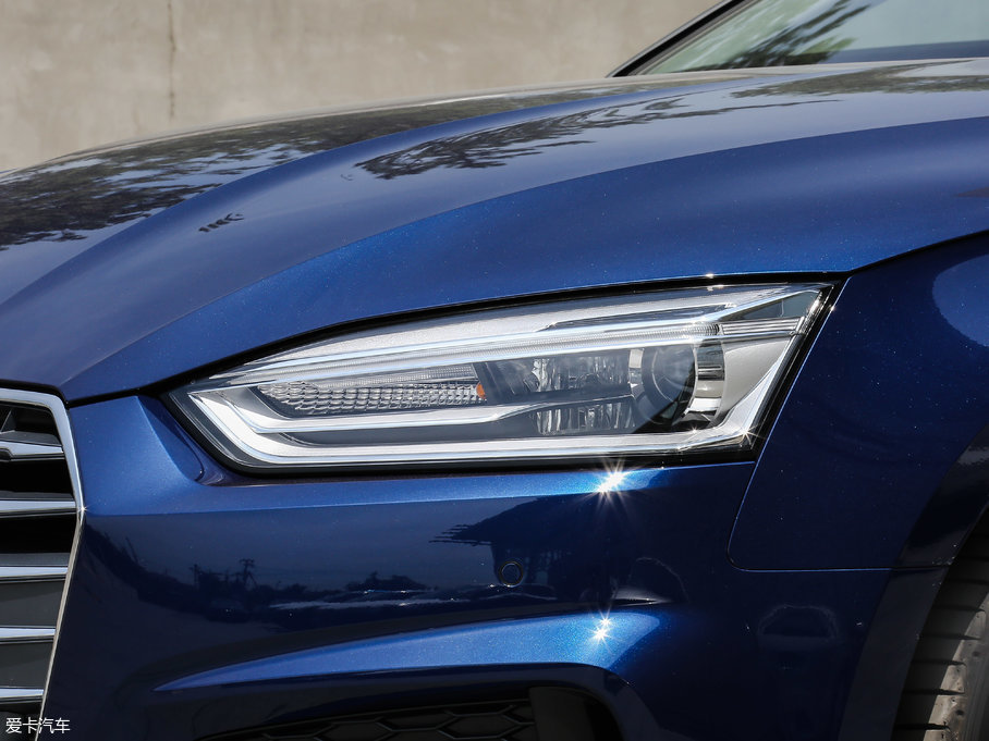 2017?yun)WA5 Coupe Coupe 40 TFSI r(sh)