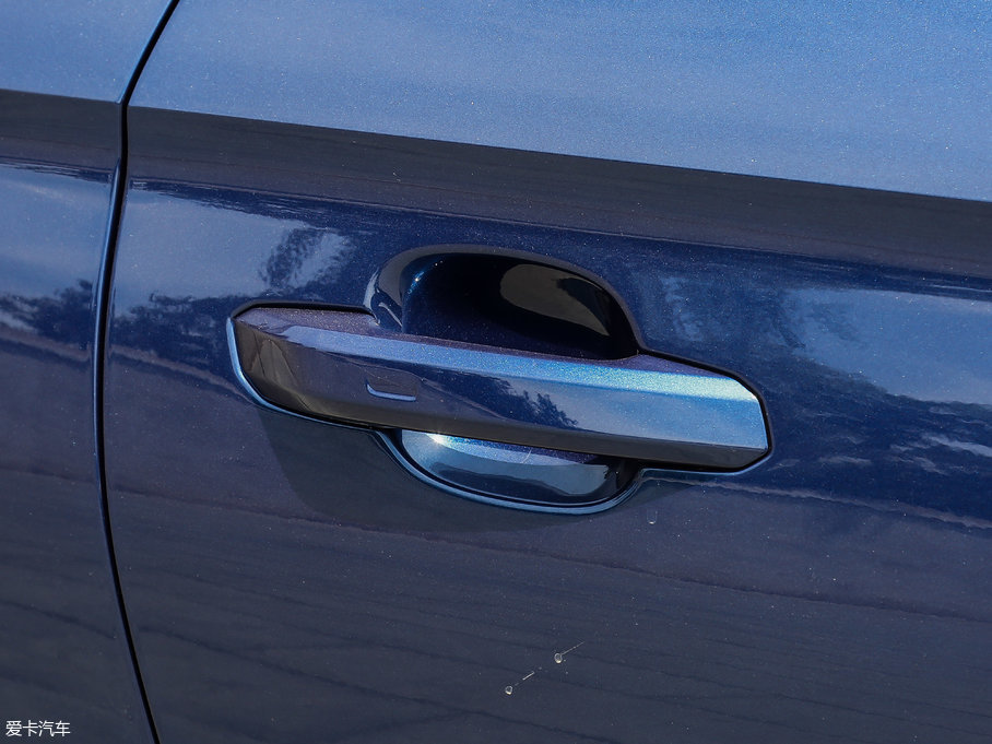 2017WA5 Coupe Coupe 40 TFSI r