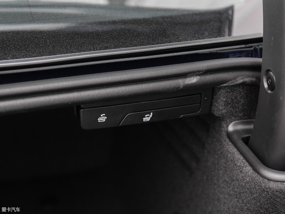 2017WA5 Coupe Coupe 40 TFSI r(sh)