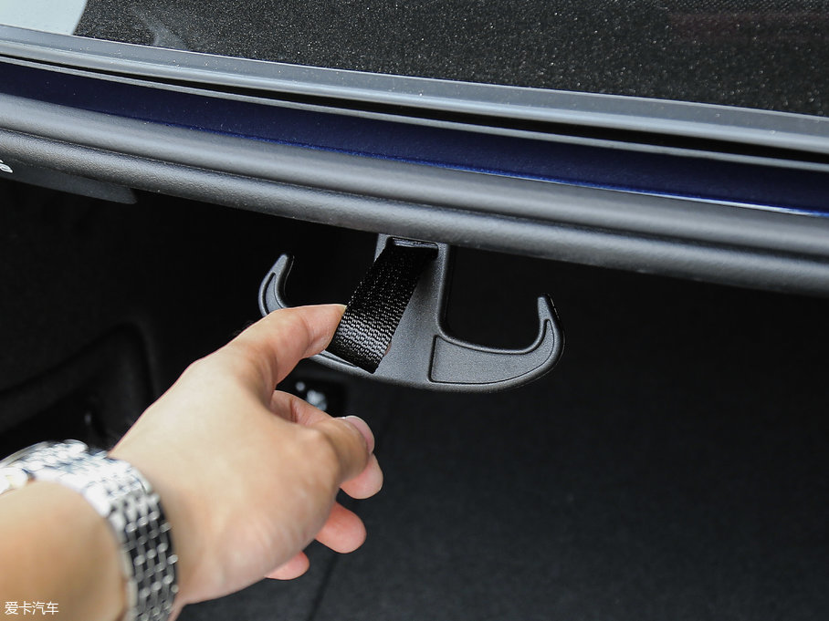 2017WA5 Coupe Coupe 40 TFSI r