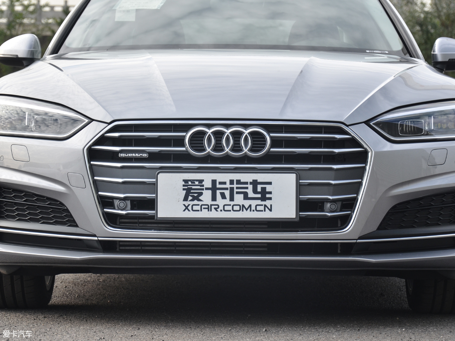 2017WA5 Coupe Coupe 45 TFSI quattro \