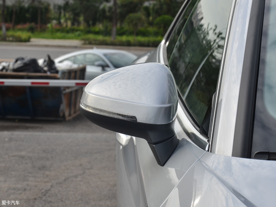 2017WA5 Coupe Coupe 45 TFSI quattro \