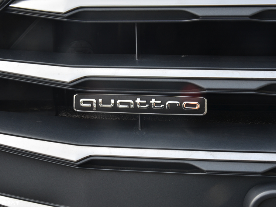 2017WA5 Coupe Coupe 45 TFSI quattro \