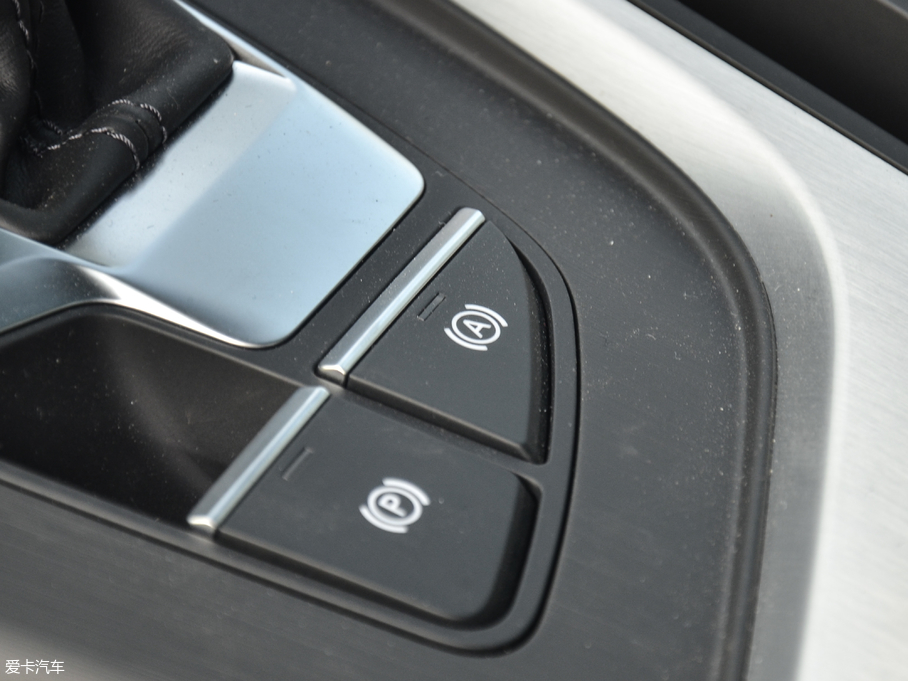 2017WA5 Coupe Coupe 45 TFSI quattro \(yn)