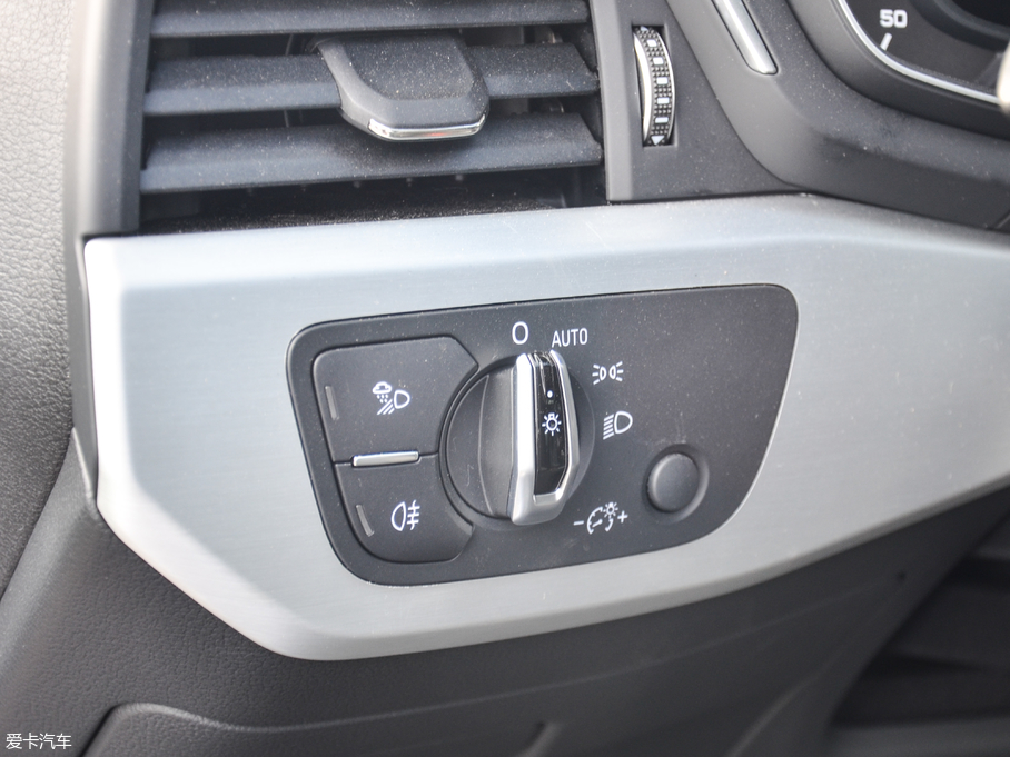 2017WA5 Coupe Coupe 45 TFSI quattro \