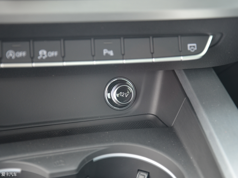 2017WA5 Coupe Coupe 45 TFSI quattro \