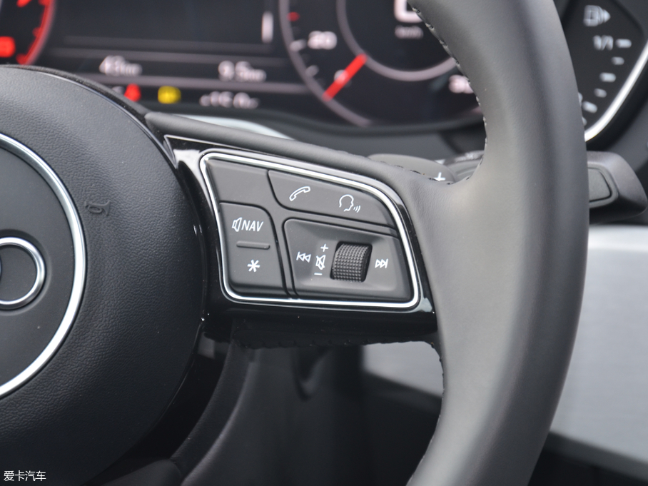 2017WA5 Coupe Coupe 45 TFSI quattro \