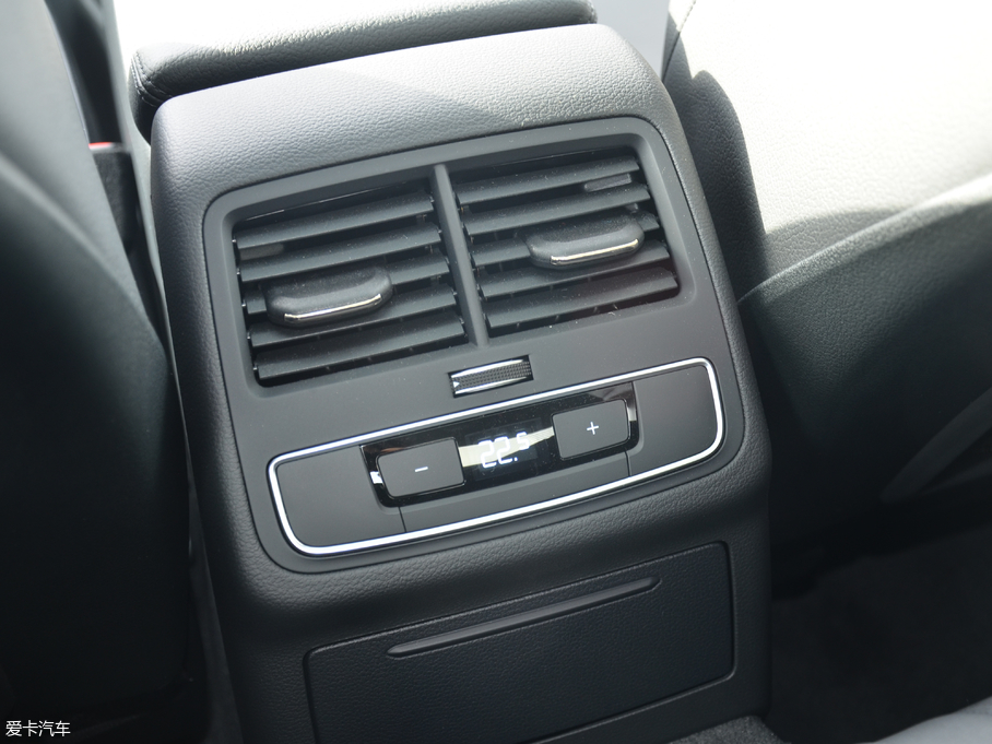 2017?yun)WA5 Coupe Coupe 45 TFSI quattro \(yn)(dng)