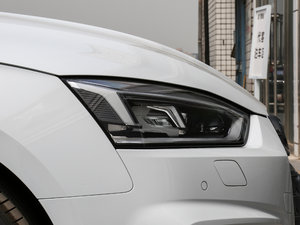 2017Coupe 45 TFSI quattro \ ^