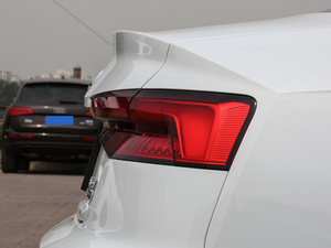 2017Coupe 45 TFSI quattro \ ^