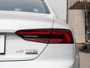 2017Coupe 45 TFSI quattro \ β