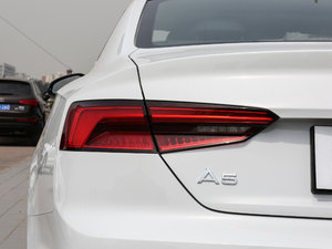 2017Coupe 45 TFSI quattro \ ^