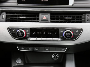 2017Coupe 45 TFSI quattro \ {{