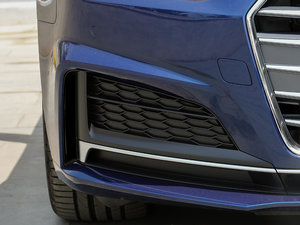 2017Coupe 40 TFSI r ^