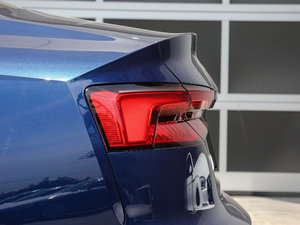 2017Coupe 40 TFSI r ^