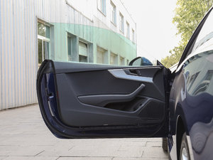 2017Coupe 40 TFSI r {λ܇T