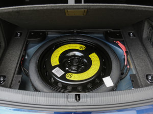 2017Coupe 40 TFSI r ̥