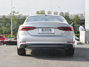 2017Coupe 45 TFSI quattro \ 	