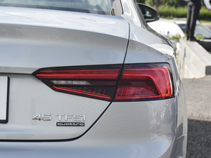 2017Coupe 45 TFSI quattro \ β