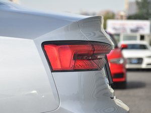 2017Coupe 45 TFSI quattro \ ^