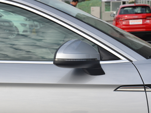 2017Coupe 45 TFSI quattro \ ^