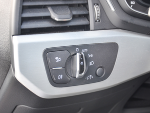 2017Coupe 45 TFSI quattro \ п؅^