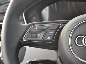 2017Coupe 45 TFSI quattro \ п؅^