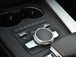 2017Coupe 45 TFSI quattro \ п؅^