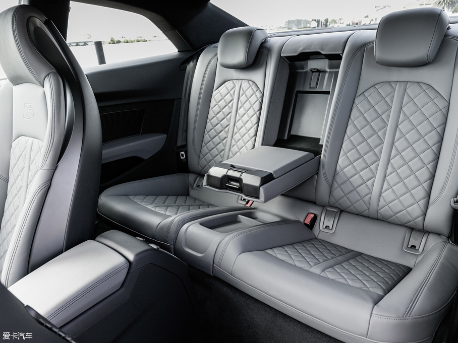 2017WS5 Coupe 3.0T Coupe