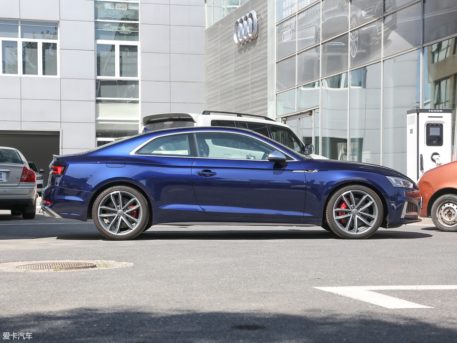 2017WS5 Coupe 3.0T Coupe