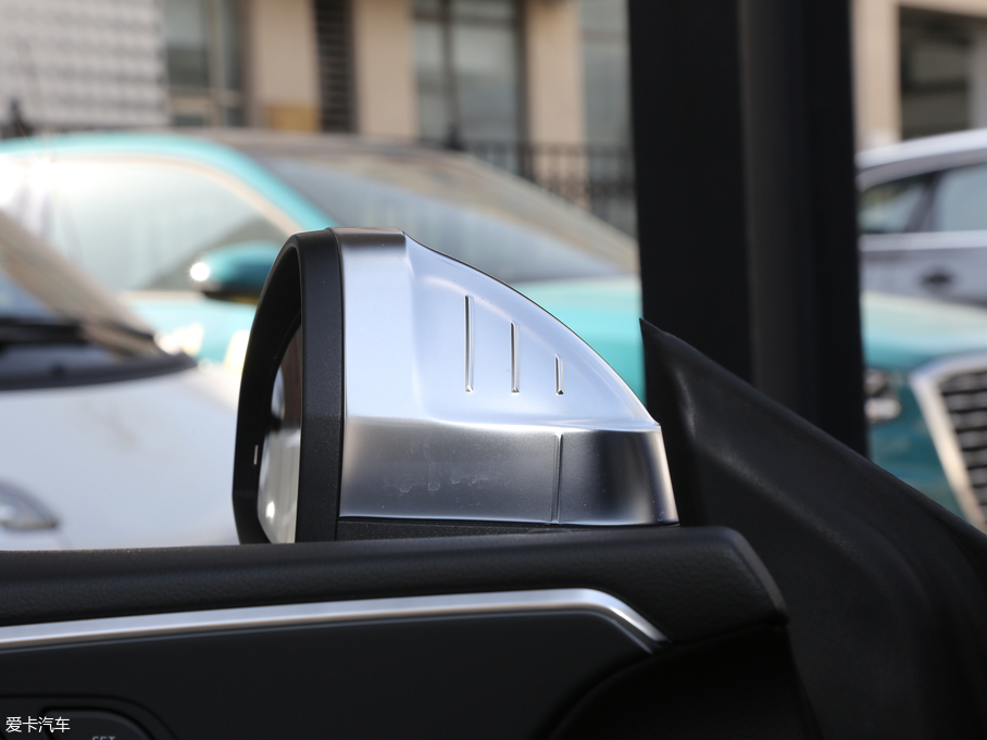 2017?yun)WS5 Coupe 3.0T Coupe