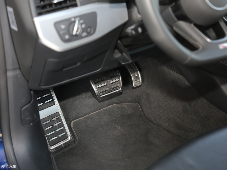 2017WS5 Coupe 3.0T Coupe