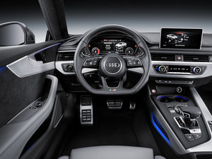 20173.0T Coupe п؅^