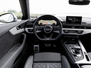 20173.0T Coupe п؅^