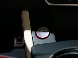 20173.0T Coupe п؅^