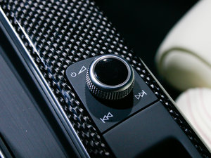 20173.0T Coupe п؅^