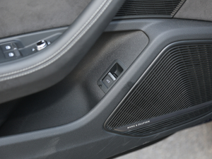 20173.0T Coupe п؅^