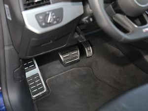 20173.0T Coupe п؅^