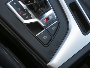 20173.0T Coupe v܇Ƅ