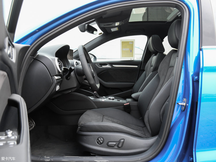 2017?yun)WS3 2.0TFSI Limousine