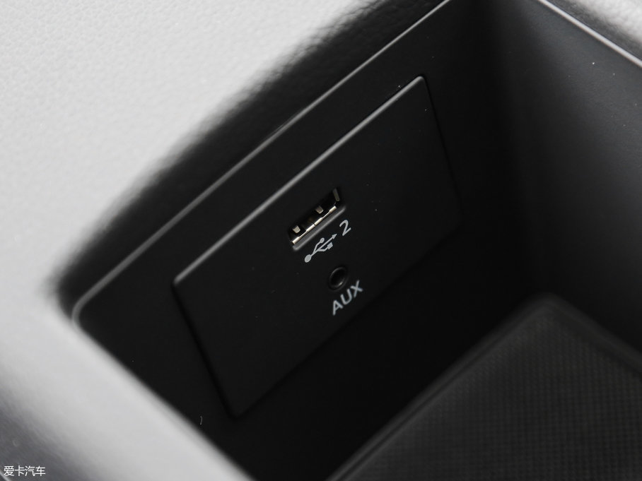 2017?yun)WS3 2.0TFSI Limousine