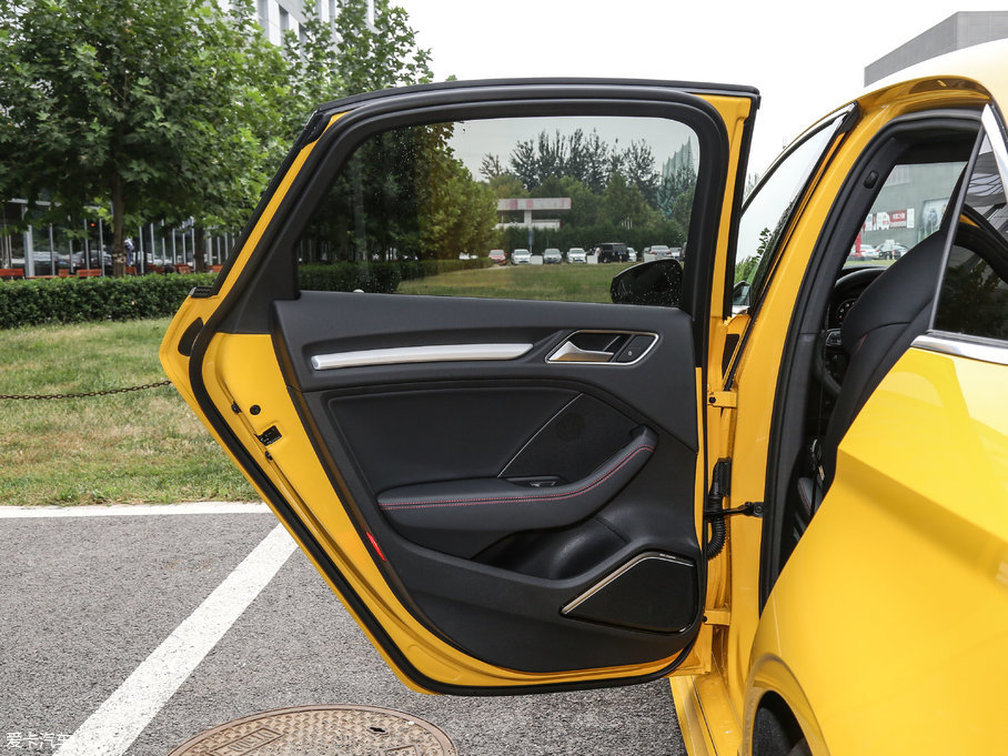 2017WS3 2.0TFSI Limousine